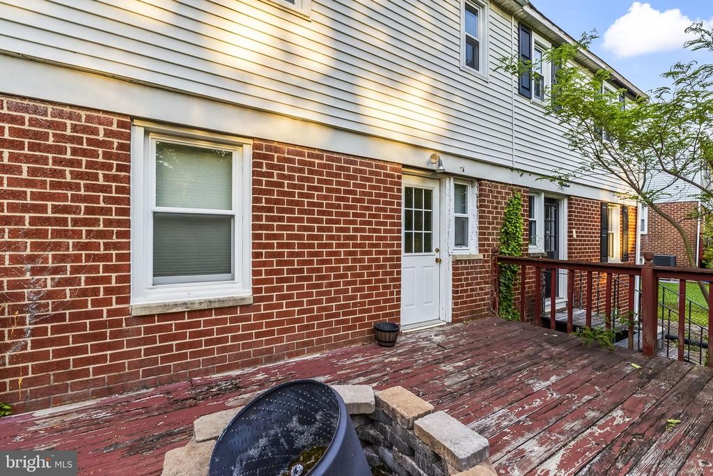 Image 17 of property listing at 4571 AKRON ST, Temple Hills, MD 20748