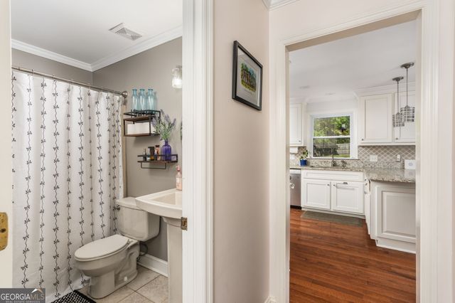 421 Brittany Downs, Macon, GA 31210