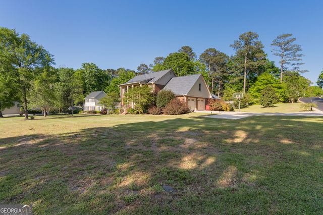 421 Brittany Downs, Macon, GA 31210