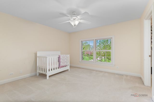 14805 Creekside Path, Libertyville, IL 60048