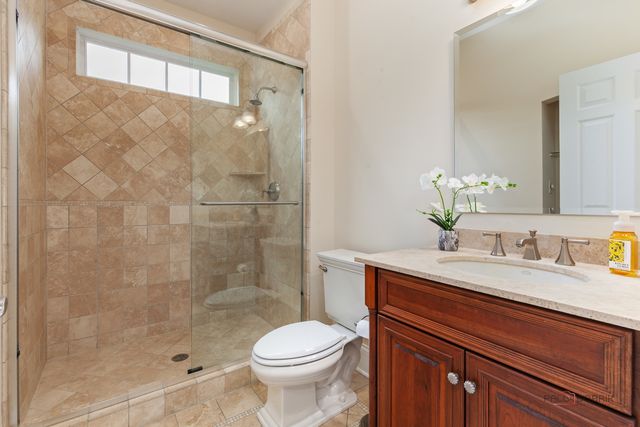 14805 Creekside Path, Libertyville, IL 60048