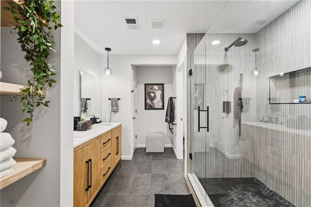 3950 Madison Bridge Drive, Suwanee, GA 30024