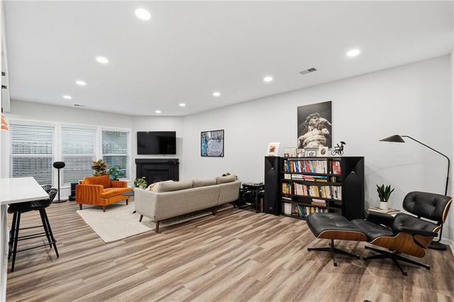 3950 Madison Bridge Drive, Suwanee, GA 30024