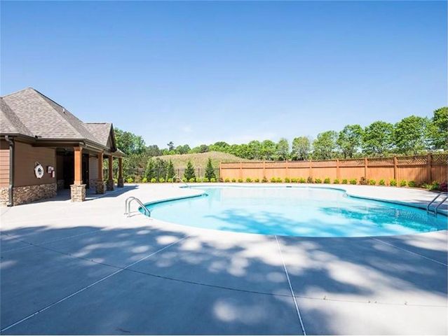 3950 Madison Bridge Drive, Suwanee, GA 30024