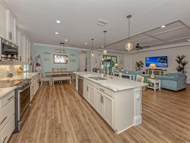 155 TOSCAVILLA BOULEVARD, Nokomis, FL 34275