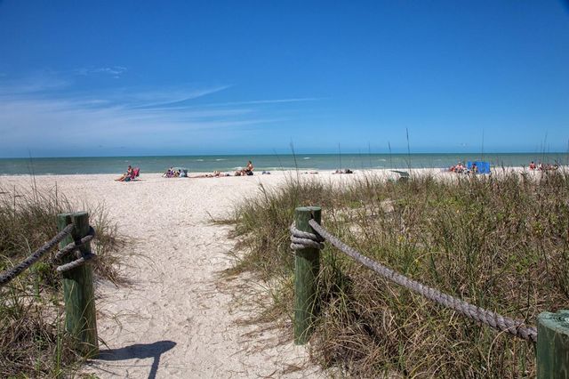 155 TOSCAVILLA BOULEVARD, Nokomis, FL 34275