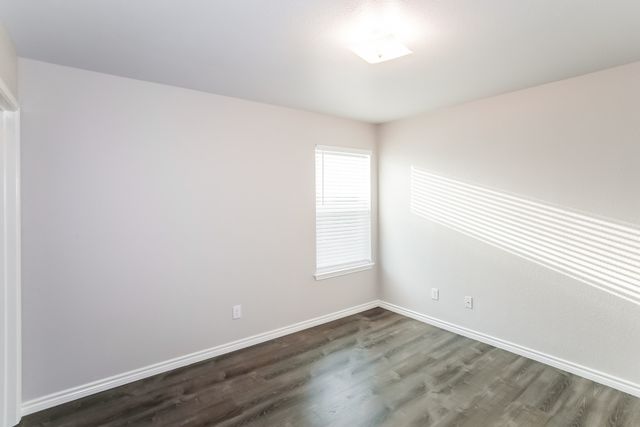 1208 Mountain Peak Drive, Fort Worth, TX 76052