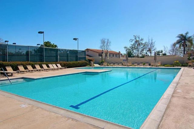 6890 Peach Tree Road, Carlsbad, CA 92011