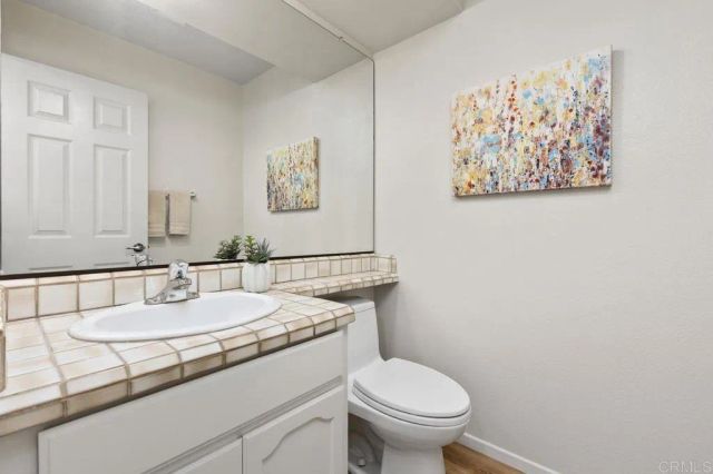 6890 Peach Tree Road, Carlsbad, CA 92011
