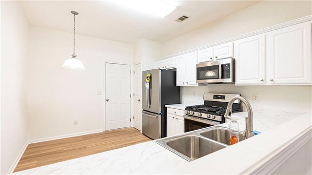 2070 Hailston Drive, Duluth, GA 30097