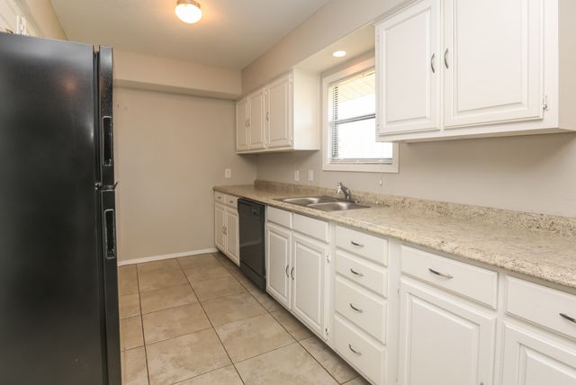 1546 Willowbrook Street, Lancaster, TX 75134