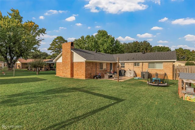 3524 Ponderosa Drive, Bossier City, LA 71112