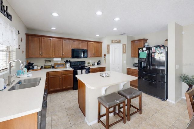 4354 FIELDVIEW CIRCLE, Wesley Chapel, FL 33545