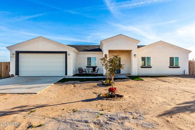 35207 W EASON Avenue, Tonopah, AZ 85354