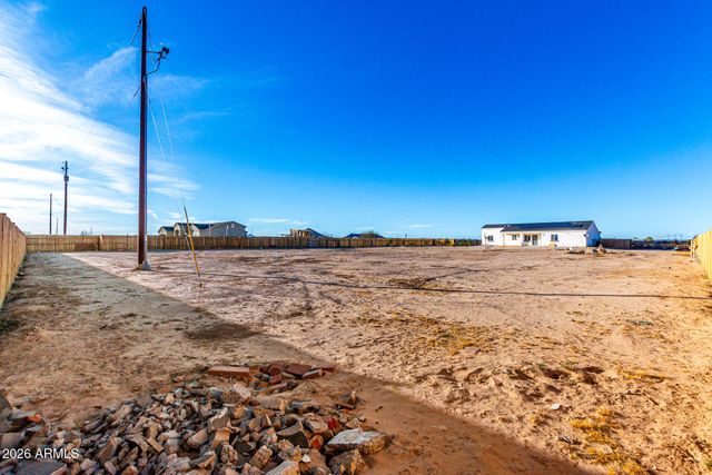 35207 W EASON Avenue, Tonopah, AZ 85354