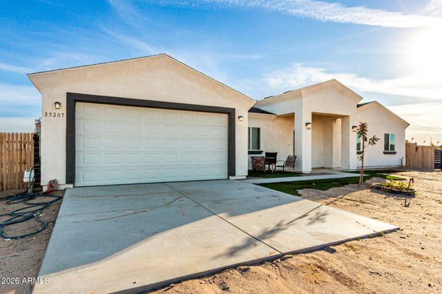 35207 W EASON Avenue, Tonopah, AZ 85354