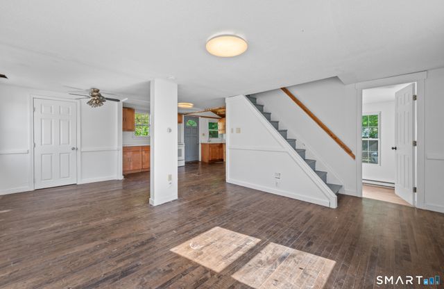 2 Hillside Court, Middletown, CT 06457