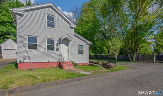 2 Hillside Court, Middletown, CT 06457