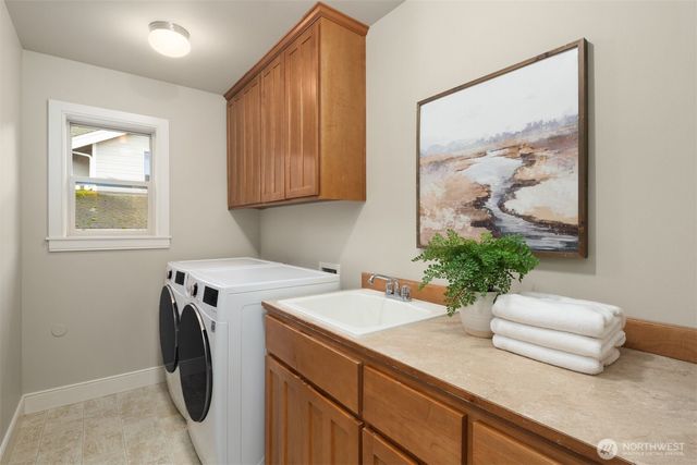 436 Wilderness Peak Drive NW, Issaquah, WA 98027