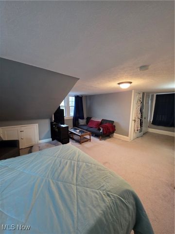 17219 Dartmouth Avenue, Cleveland, OH 44111