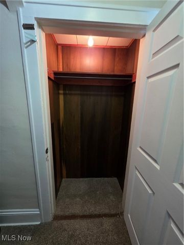 17219 Dartmouth Avenue, Cleveland, OH 44111