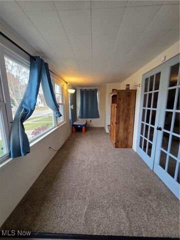 17219 Dartmouth Avenue, Cleveland, OH 44111