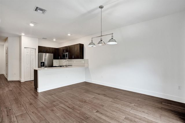 4676 Caspian Way, Davie, FL 33314