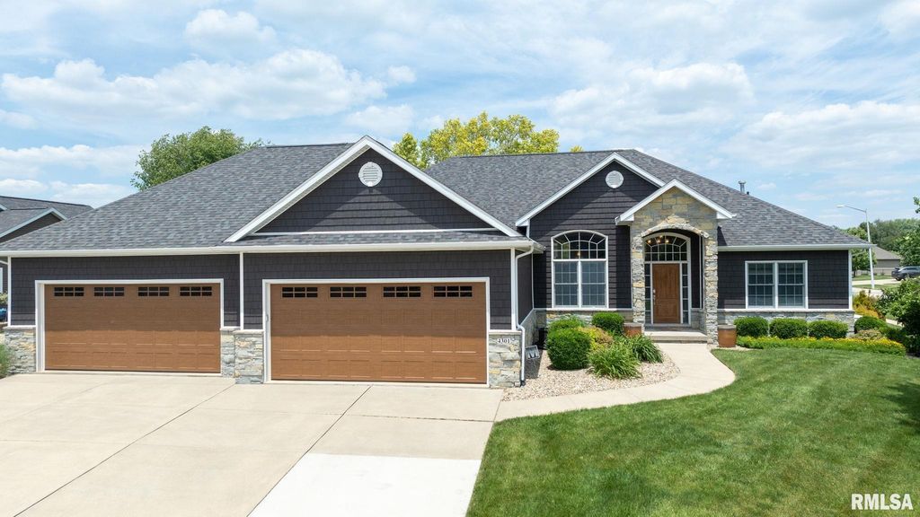 4301 Fiddlers Bend, Springfield, IL 62711