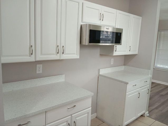 7507 Burt Street, Houston, TX 77088