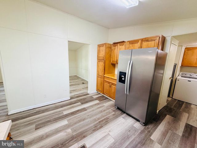 19 GORDON DR, Dover, DE 19901