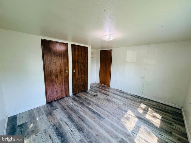 19 GORDON DR, Dover, DE 19901