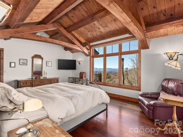 54 High Bluff Drive, Weaverville, NC 28787