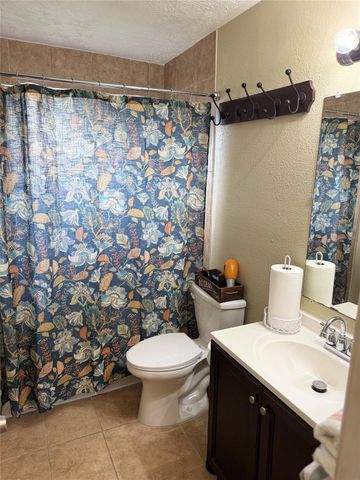 335 Anchor Way, League City, TX 77573