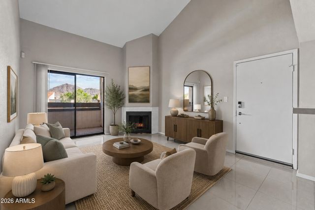 2938 N 61ST Place 212, Scottsdale, AZ 85251