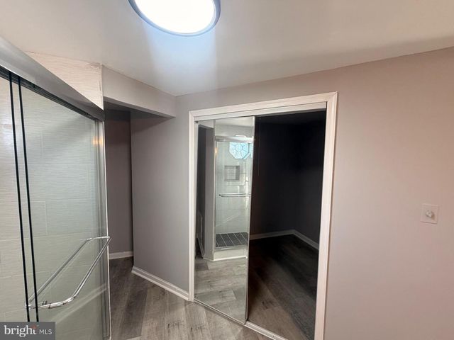 8400 PENNS HILL RD, La Plata, MD 20646