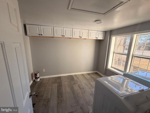 8400 PENNS HILL RD, La Plata, MD 20646