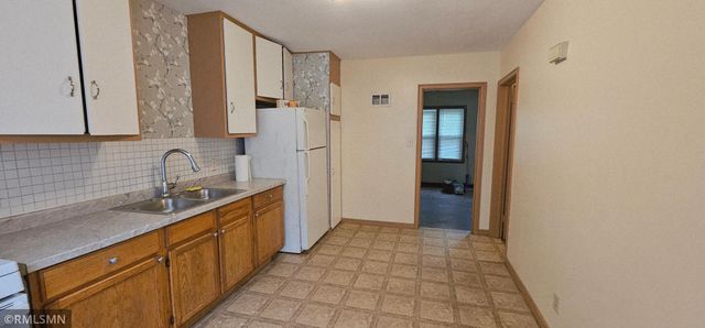 2016 - 2018 25th Avenue N, Minneapolis, MN 55411