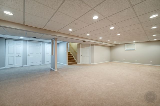 2631 Flagstone Circle, Naperville, IL 60564