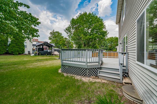 2631 Flagstone Circle, Naperville, IL 60564