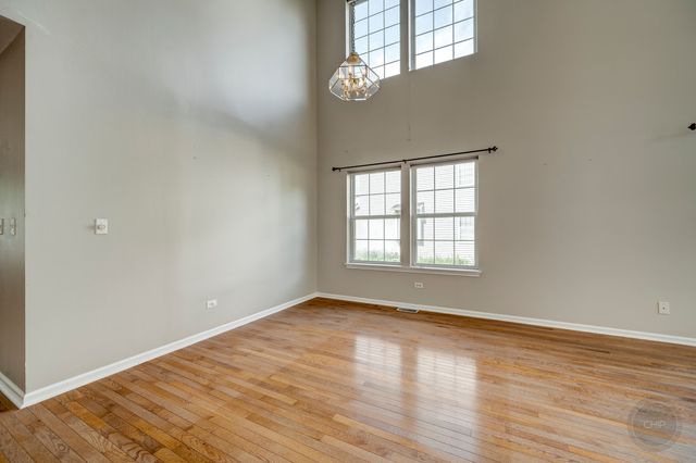 2631 Flagstone Circle, Naperville, IL 60564