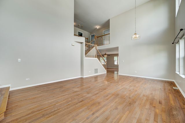 2631 Flagstone Circle, Naperville, IL 60564