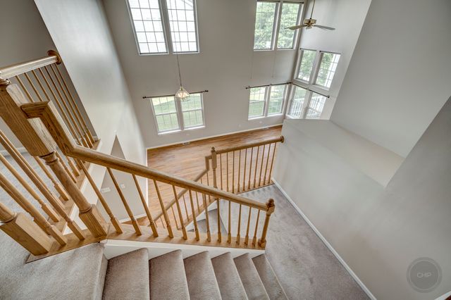 2631 Flagstone Circle, Naperville, IL 60564