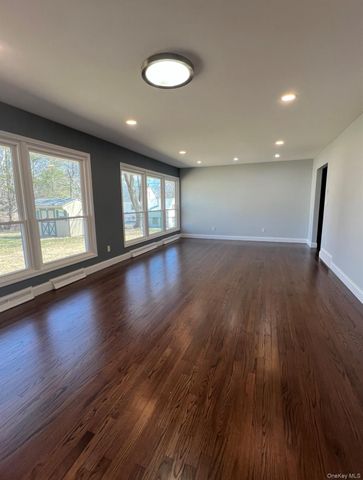 55 Eisenhower Drive, Middletown, NY 10940