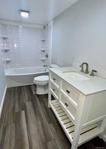 55 Eisenhower Drive, Middletown, NY 10940