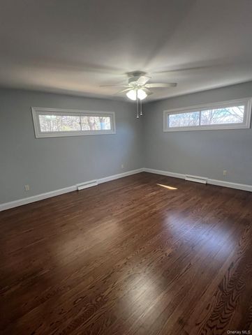 55 Eisenhower Drive, Middletown, NY 10940