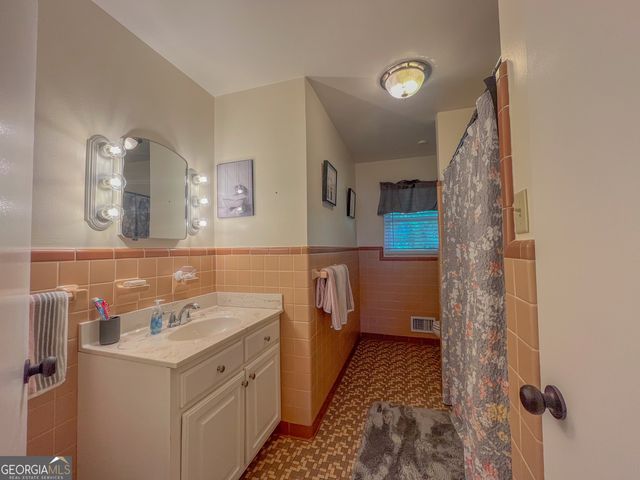 531 Brookdale Drive, Dublin, GA 31021