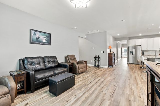 4228 Falls Oaks St., Myrtle Beach, SC 29579