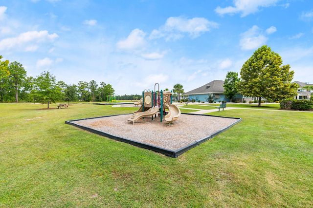 4228 Falls Oaks St., Myrtle Beach, SC 29579