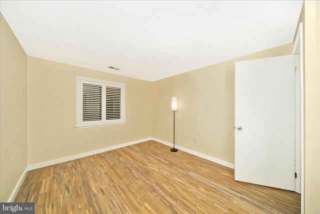 18511 EAGLES ROOST DR, Germantown, MD 20874