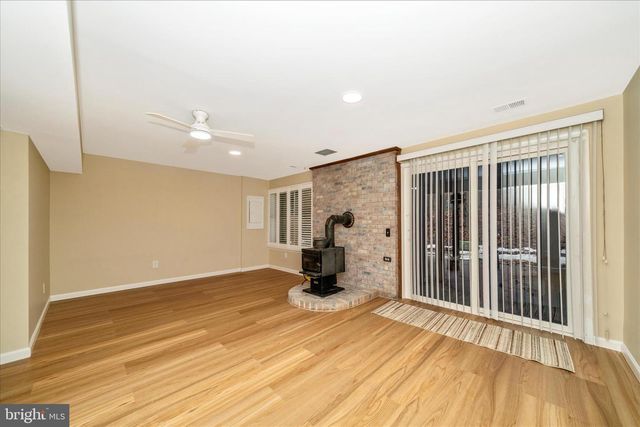 18511 EAGLES ROOST DR, Germantown, MD 20874